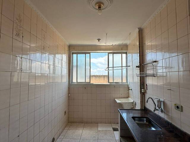 #147 - Apartamento para Venda em Itaquaquecetuba - SP - 3