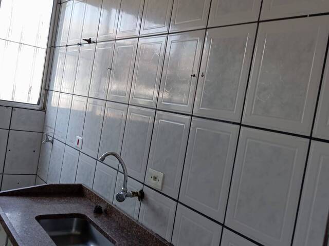 #176 - Apartamento para Venda em Itaquaquecetuba - SP - 2