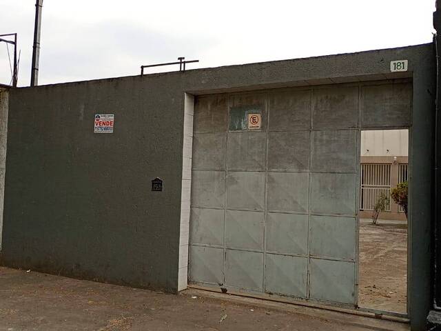 #180 - Casa para Venda em São Paulo - SP - 1
