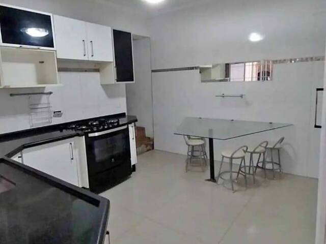 #190 - Casa para Venda em São Paulo - SP - 1