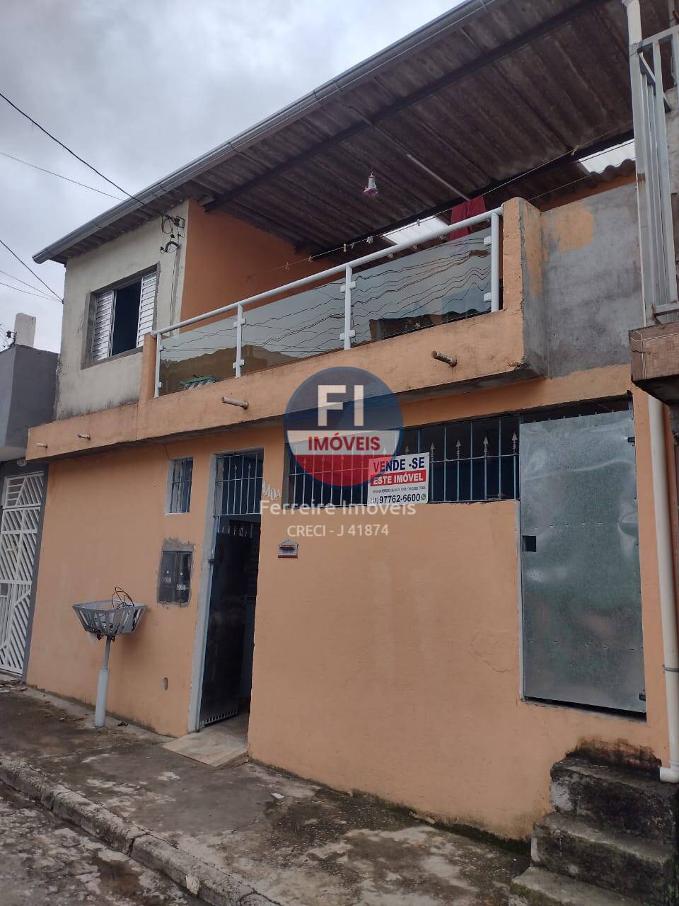 VENDE-SE CASA EM ITAQUAQUECETUBA-SP
