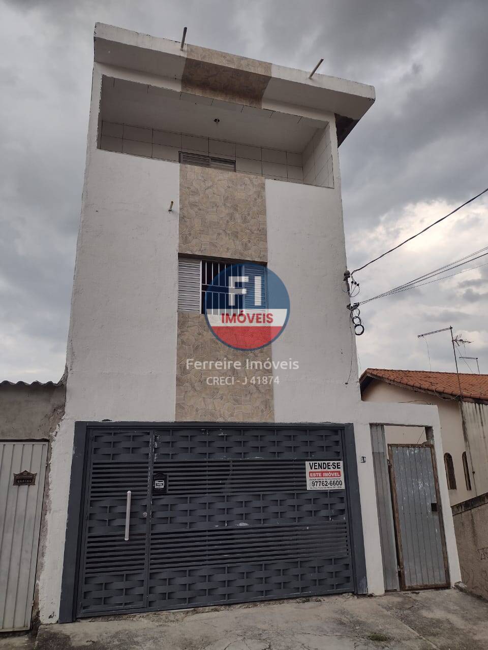 VENDE-SE CASA EM ITAQUAQUECETUBA-SP