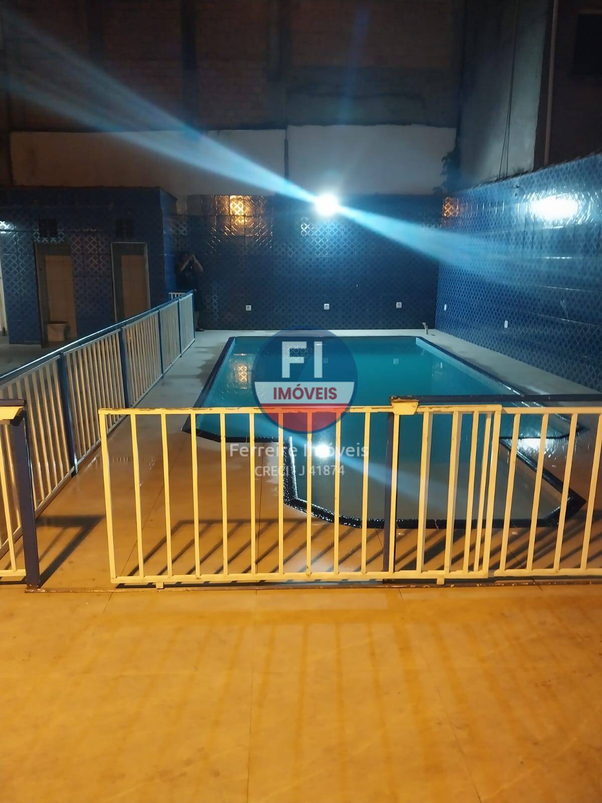 VENDE-SE CHÁCARA EM ITAQUAQUECETUBA-SP