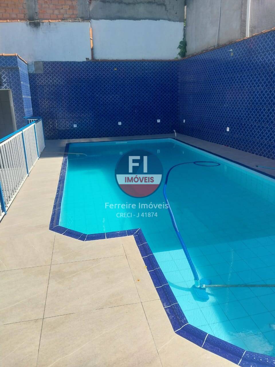 VENDE-SE CHÁCARA EM ITAQUAQUECETUBA-SP