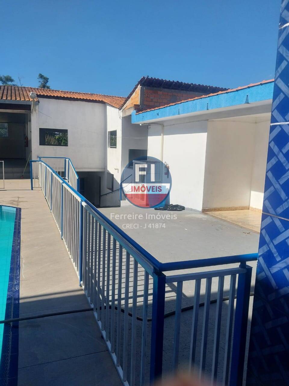 VENDE-SE CHÁCARA EM ITAQUAQUECETUBA-SP