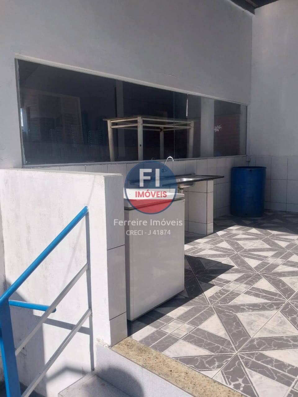 VENDE-SE CHÁCARA EM ITAQUAQUECETUBA-SP