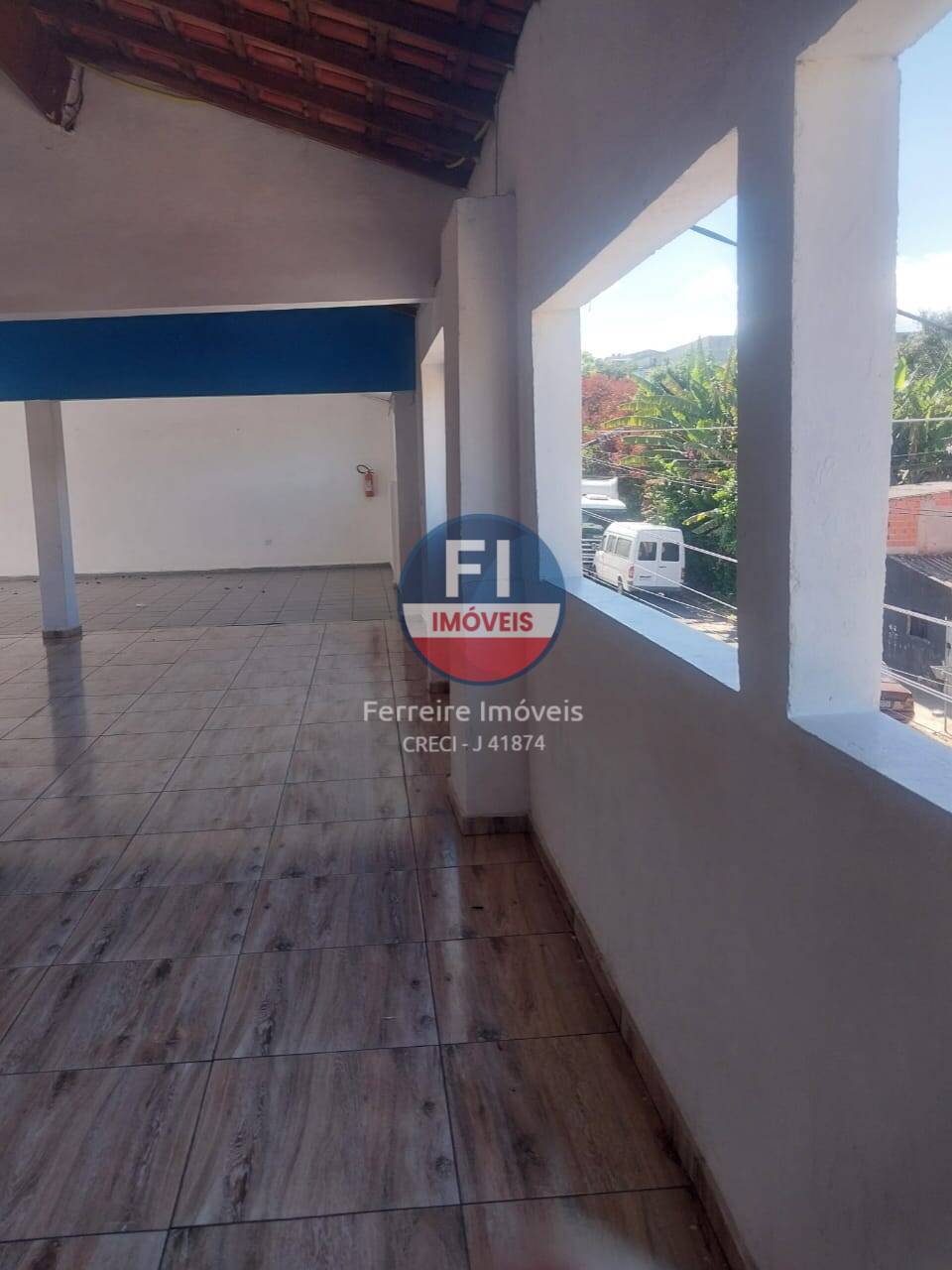 VENDE-SE CHÁCARA EM ITAQUAQUECETUBA-SP
