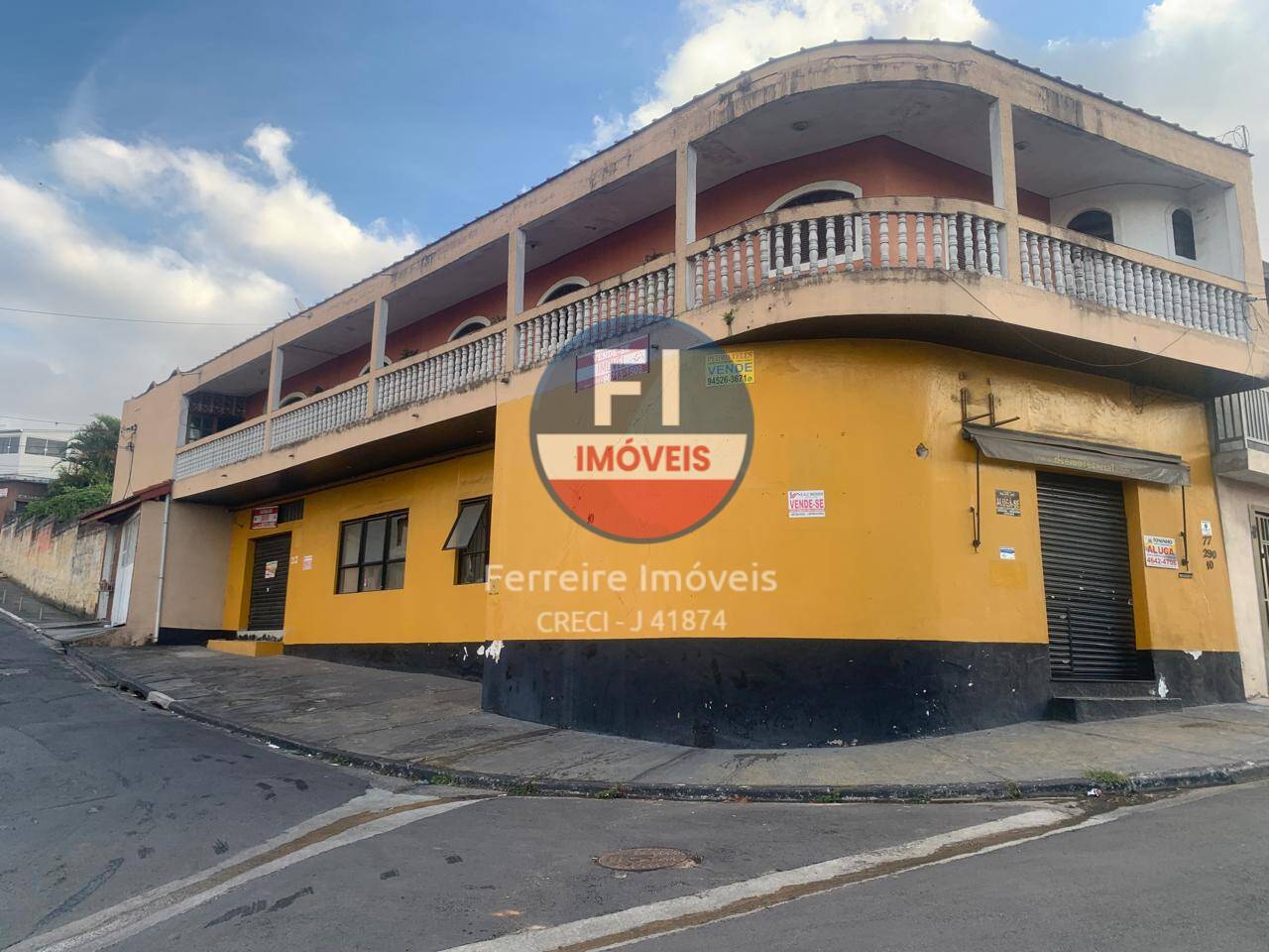 CASA A VENDA NO ITAIM PAULISTA