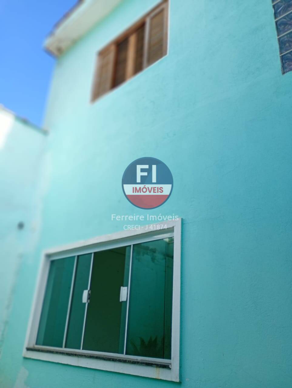 Vende-se excelente casa em Itaquaquecetuba